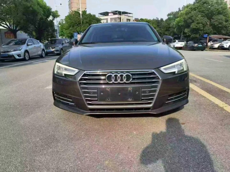 广州18年奥迪A4L1