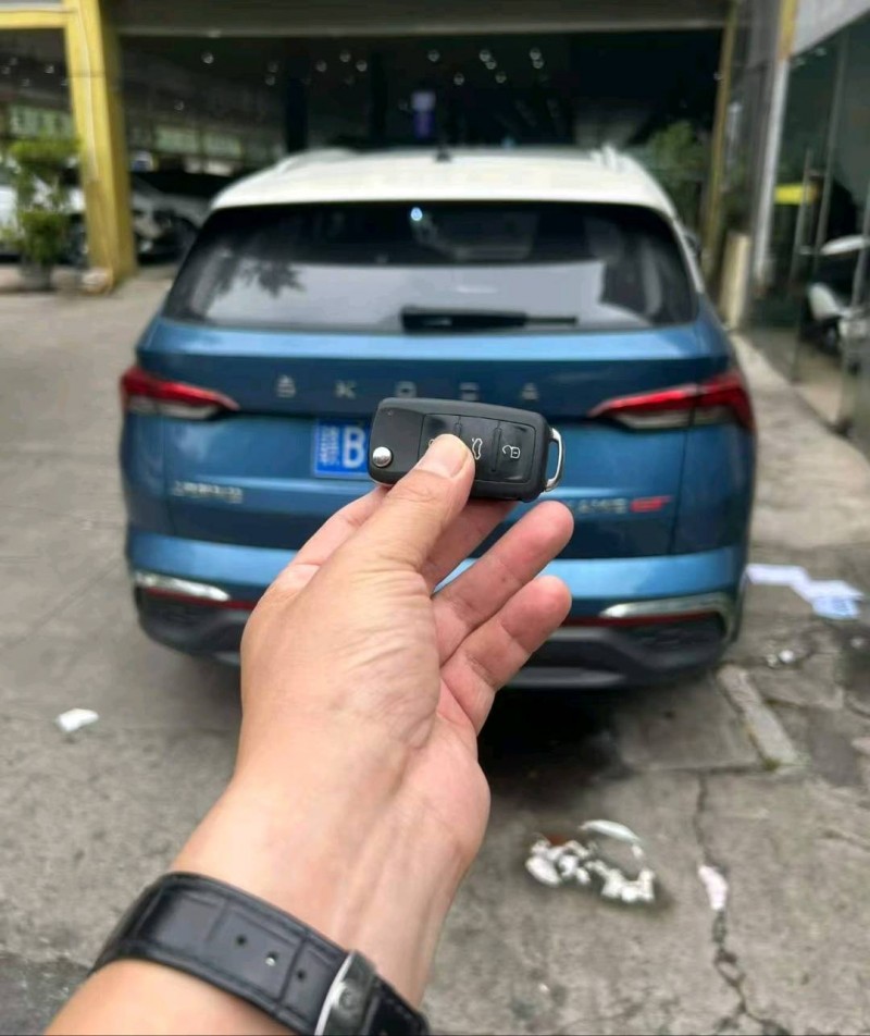 景德镇20年斯柯达柯米克5