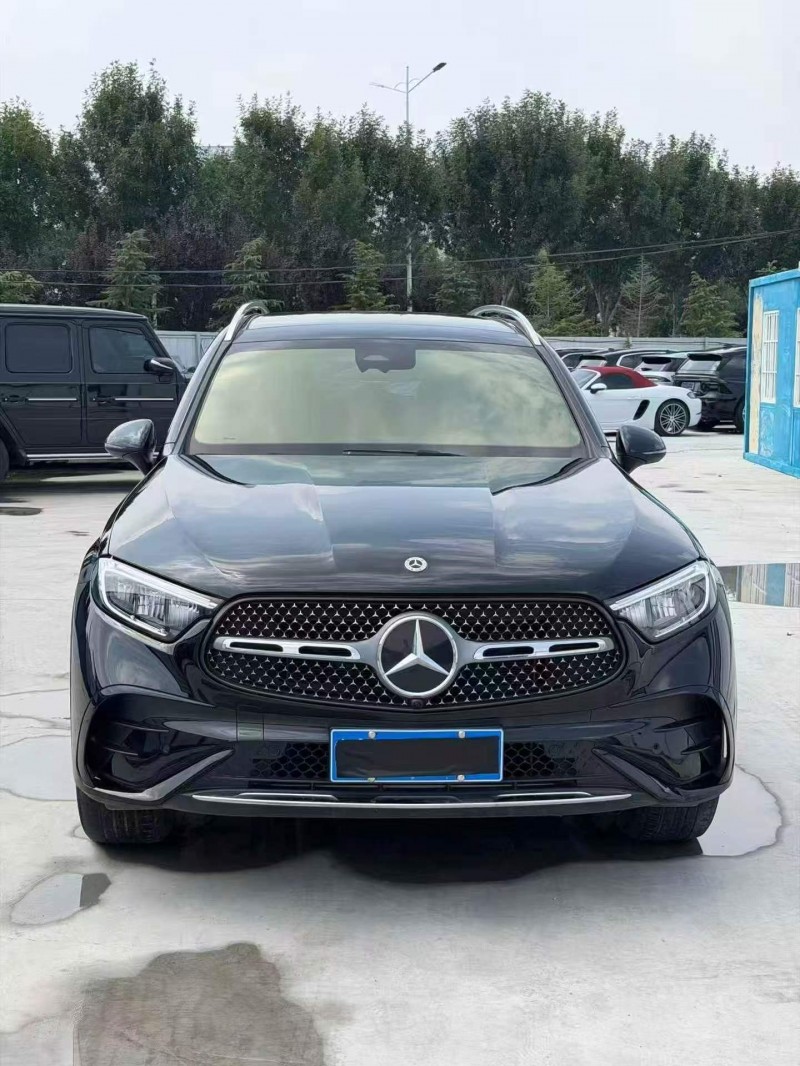 潍坊23年奔驰GLC1