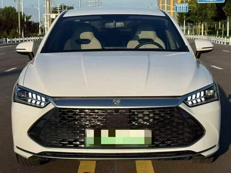 延安25年比亚迪秦1
