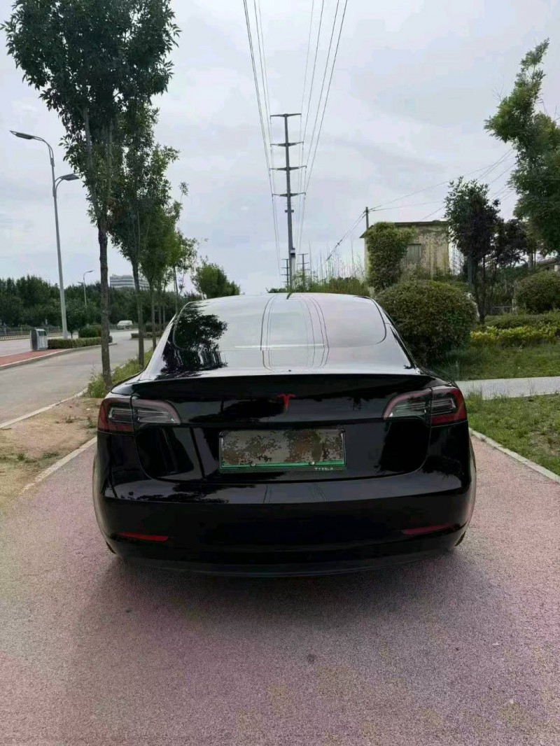 枣庄23年特斯拉MODEL 35