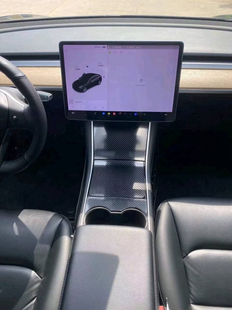 日照21年特斯拉MODEL 37