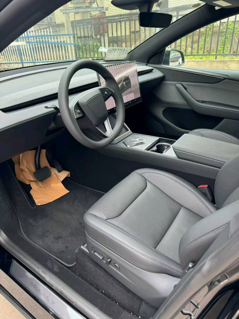 襄阳26年特斯拉MODEL Y2