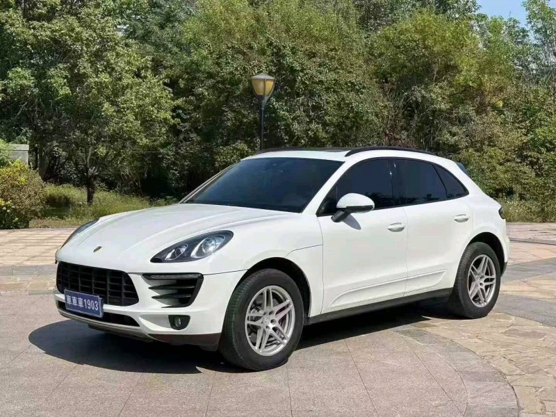 潍坊17年保时捷Macan3
