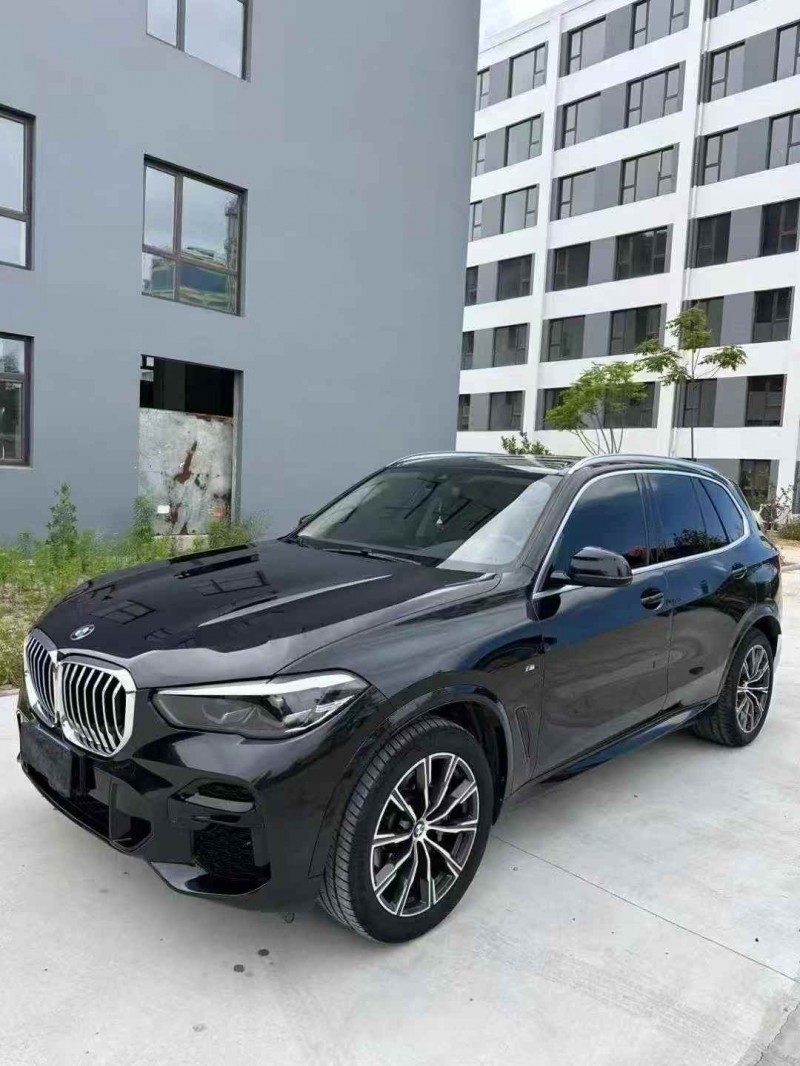 济宁22年宝马X52