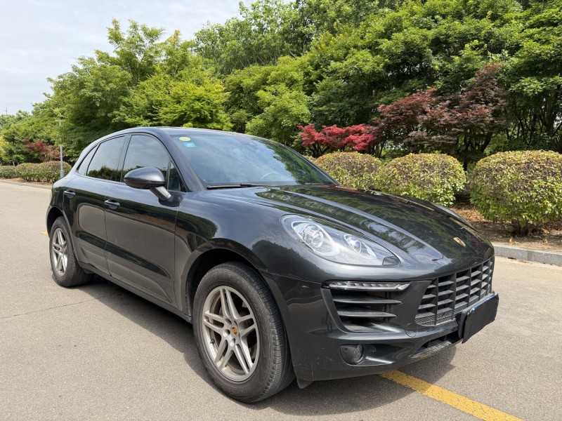 淄博18年保时捷Macan3