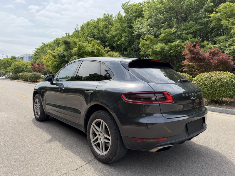 淄博18年保时捷Macan8