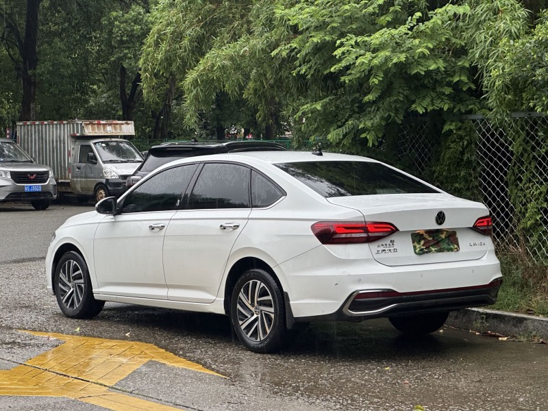 东莞22年大众朗逸8