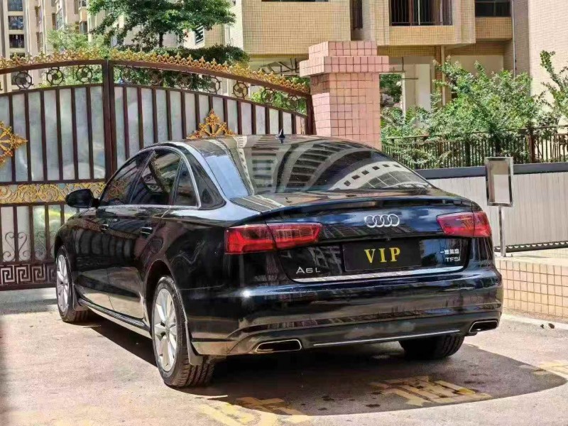 深圳17年奧迪A6L8