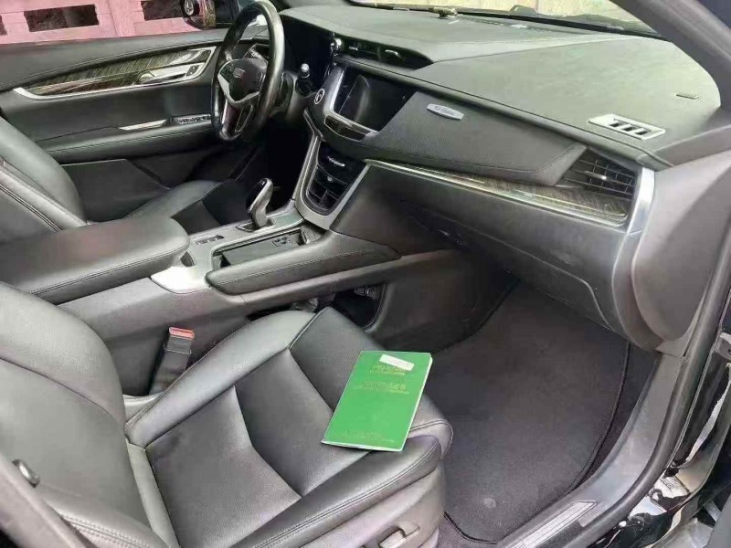 东营19年凯迪拉克XT56