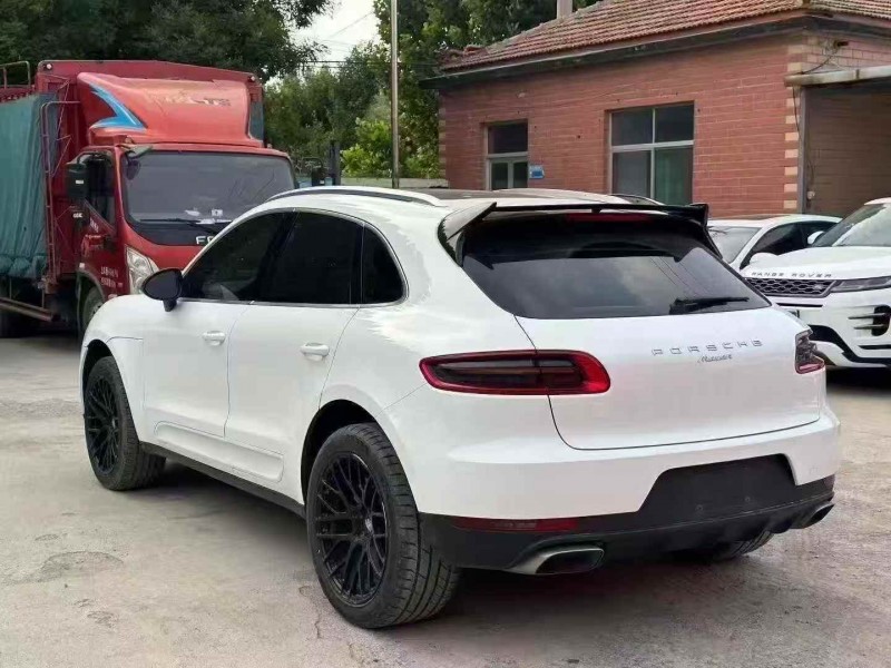 淄博17年保时捷Macan8
