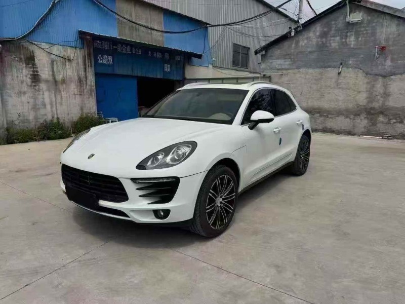 济宁15年保时捷Macan2