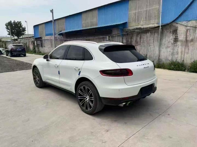 济宁15年保时捷Macan8