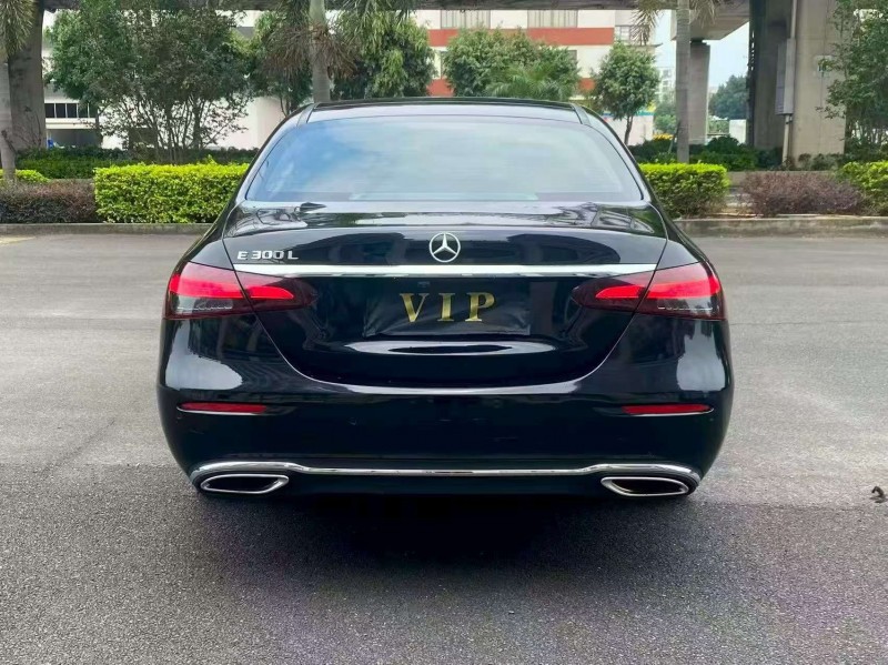 漳州21年奔驰E9
