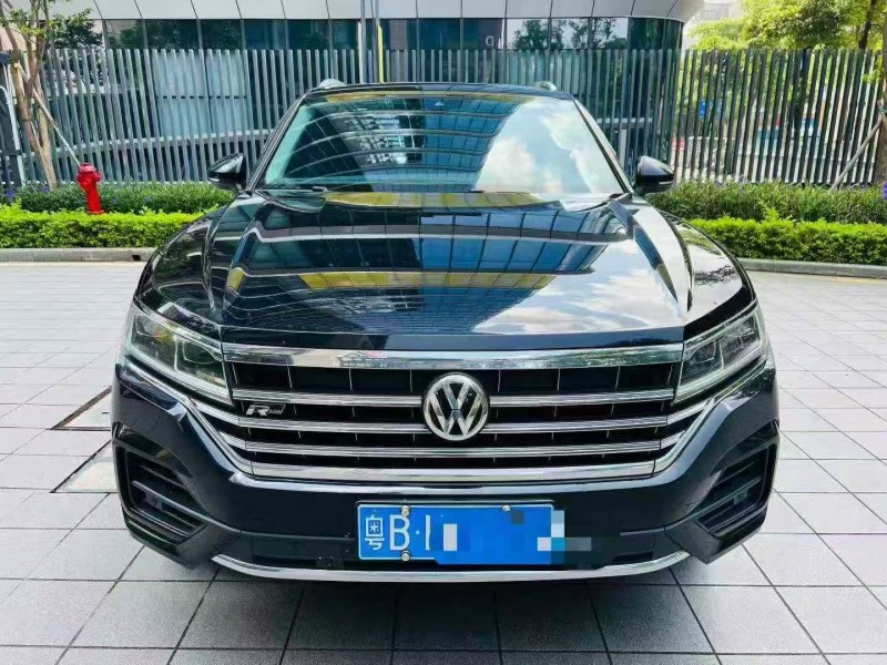 深圳19年大众途锐1