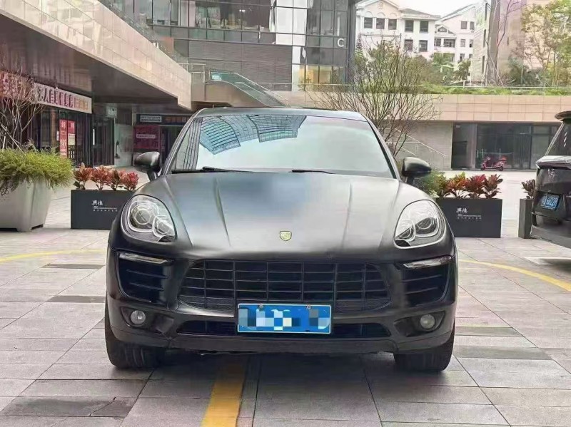 深圳15年保时捷Macan1