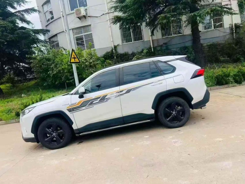 烟台23年丰田RAV43