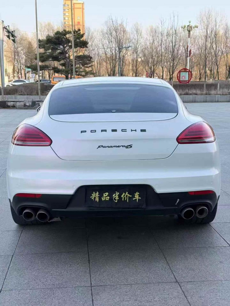 吉林14年保时捷帕拉梅拉5