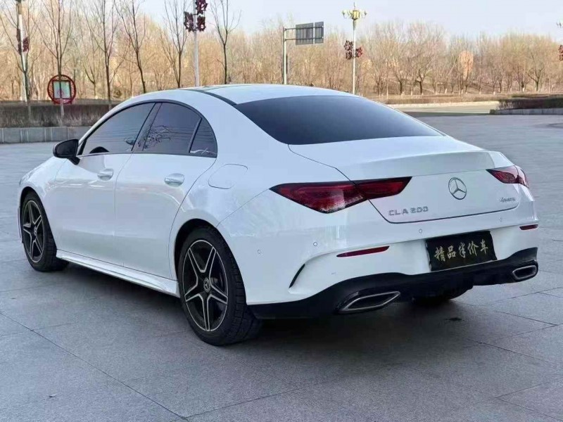 吉林22年奔驰CLA3