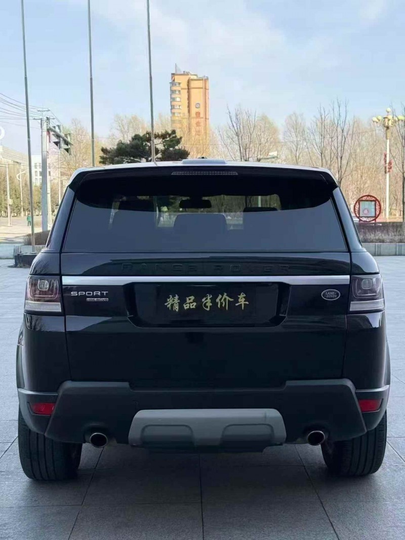 吉林16年路虎揽胜运动4