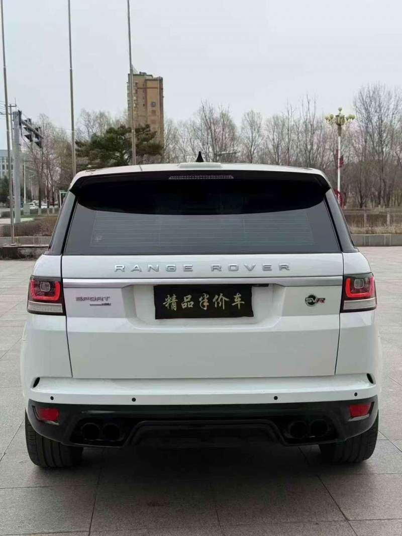 吉林18年路虎揽胜运动4