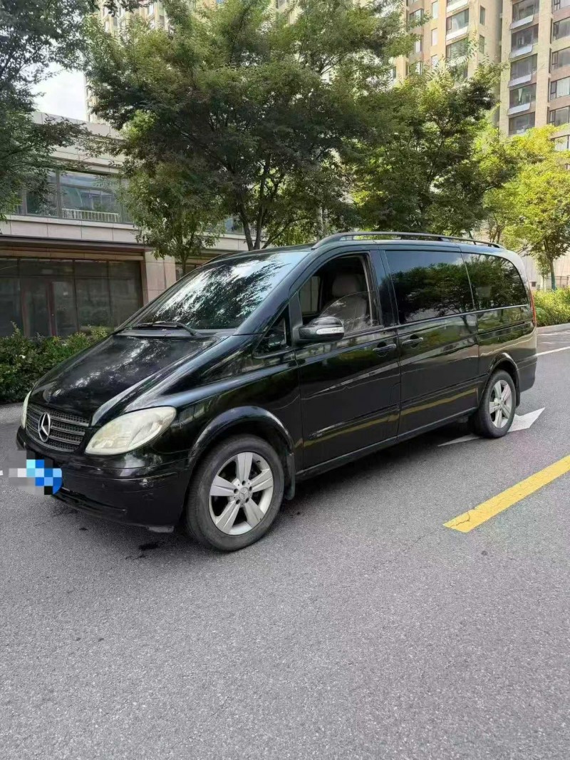 淄博10年奔驰唯雅诺2