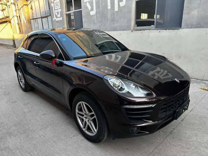 潍坊18年保时捷Macan2