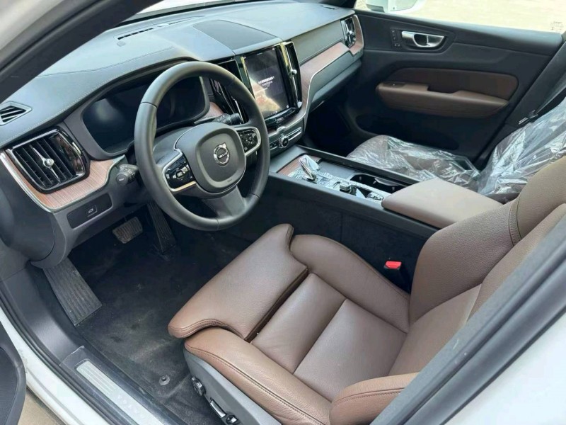 济宁25年沃尔沃XC607