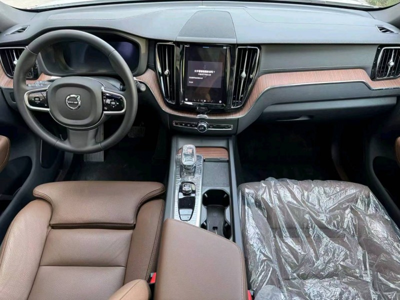 济宁25年沃尔沃XC609