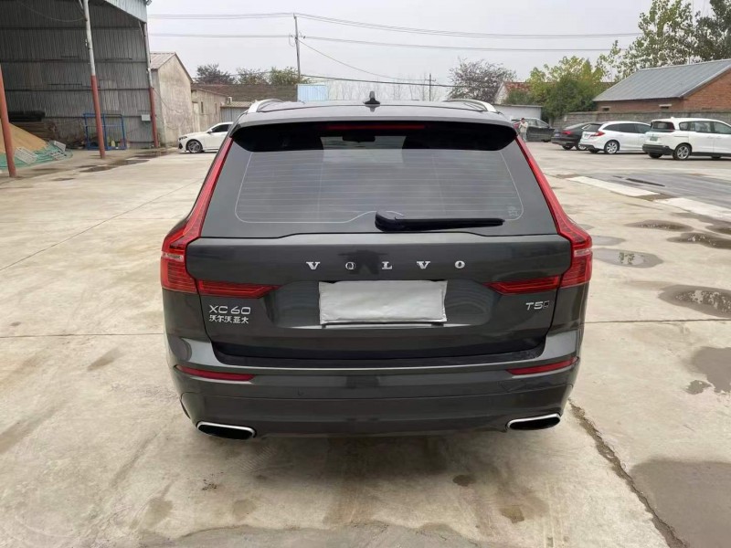 徐州19年沃尔沃XC609