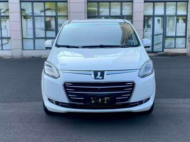 漳州16年纳智捷大7 MPV1