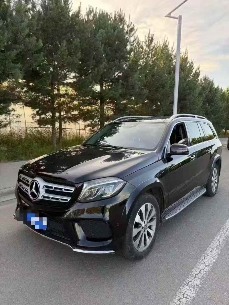 乌海18年奔驰GLS3