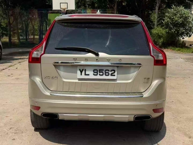 郑州17年沃尔沃XC608