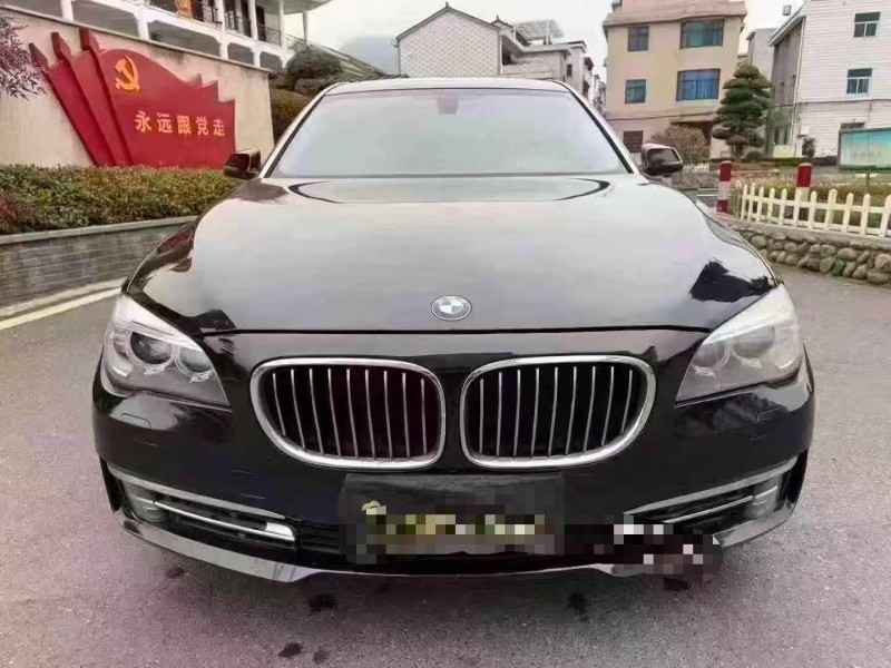 金华14年宝马7系1