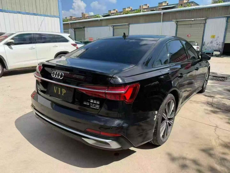 洛阳23年奥迪A6L8