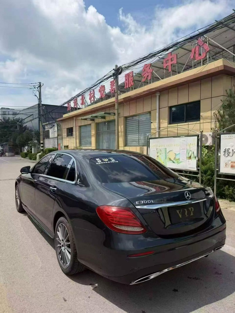 东营17年奔驰E7
