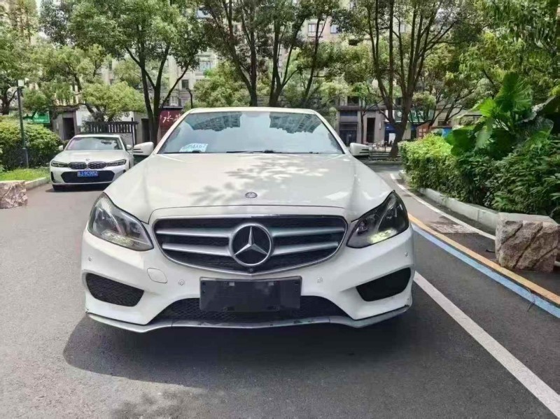 金华16年奔驰E1