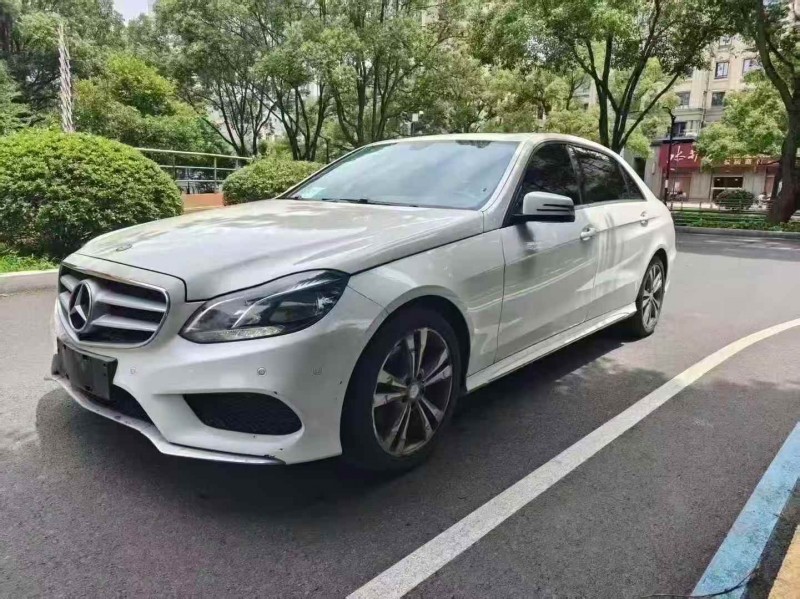 金华16年奔驰E3