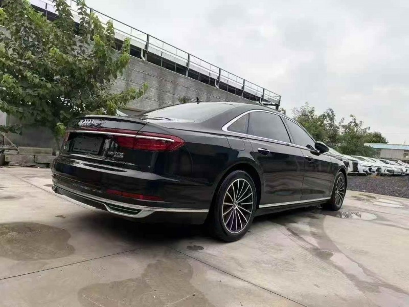 烟台20年奥迪A8L7