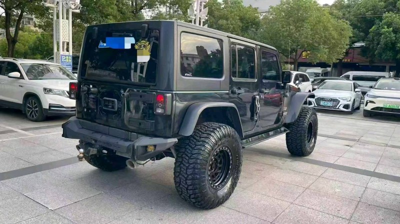 南通18年Jeep牧马人7