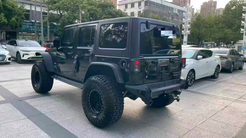 南通18年Jeep牧马人9