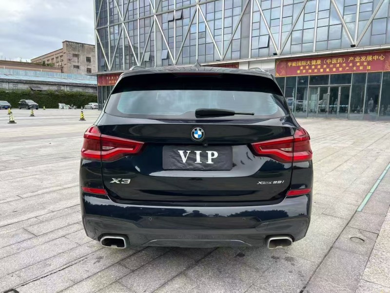 广州21年宝马X39
