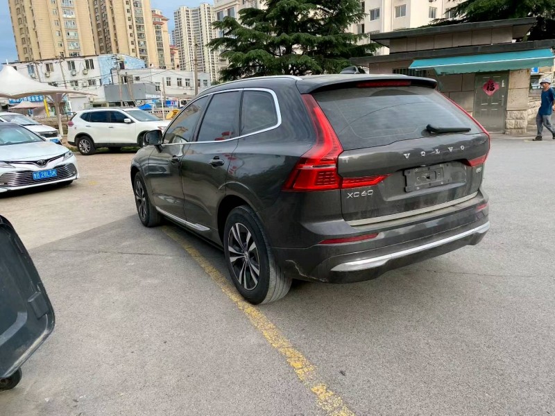 青岛22年沃尔沃XC605
