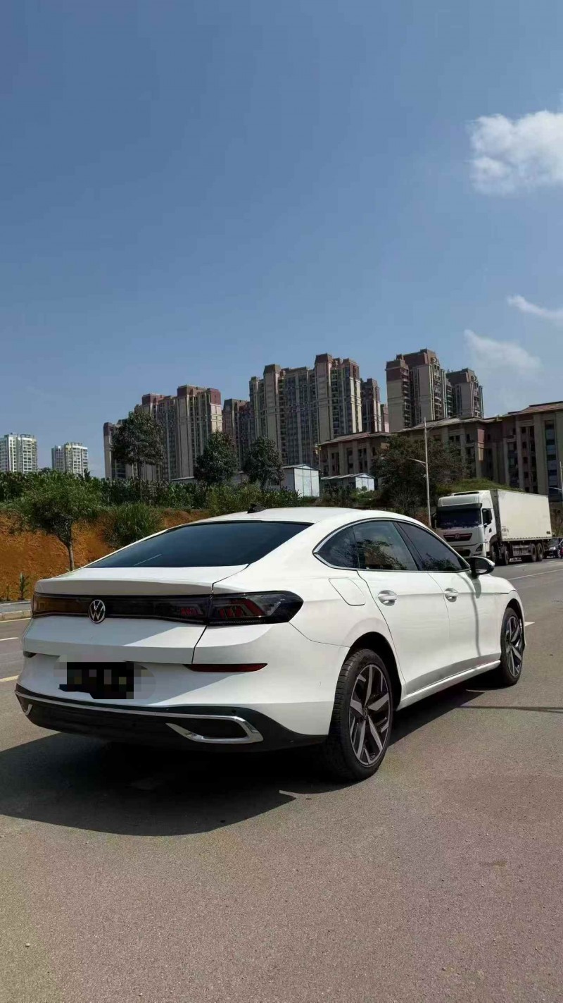 黔西南23年大众凌渡7