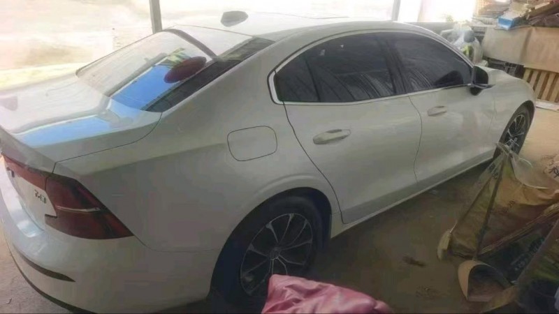 邢台20年沃尔沃S60L6