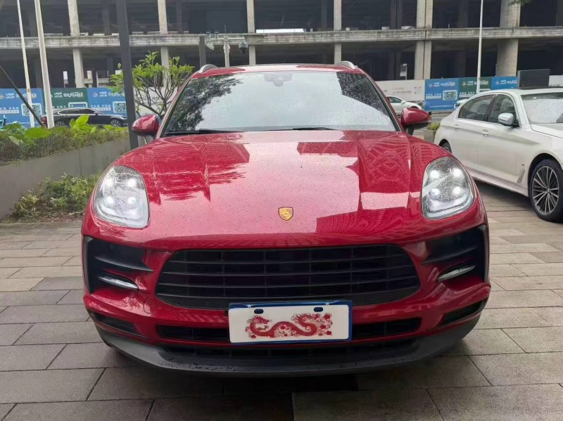 佛山20年保时捷Macan1