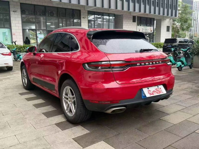 佛山20年保时捷Macan8