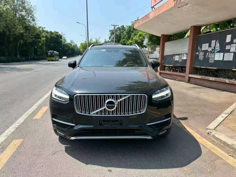 重庆18年沃尔沃XC901