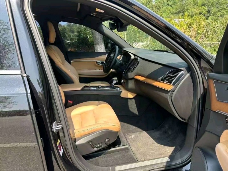 重庆18年沃尔沃XC904