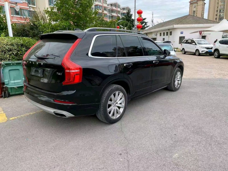 青岛17年沃尔沃XC904